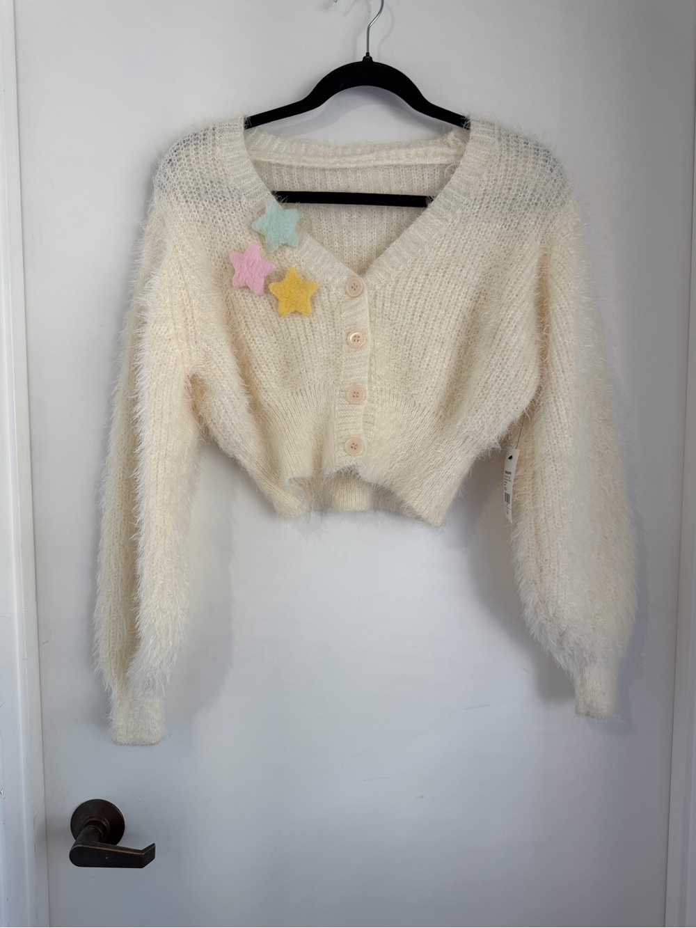 Cropped Cream Fuzzy V-Neck Button CardiganNWT